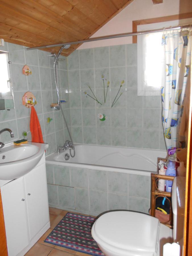 Greselin Apartment ชอร์จส์ ภายนอก รูปภาพ